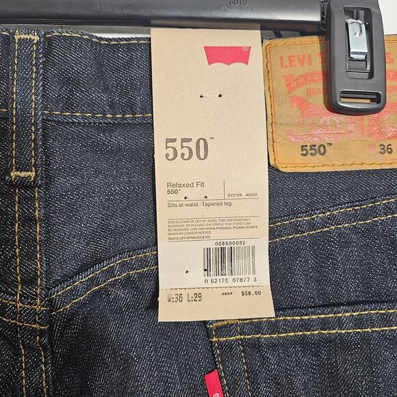 NWT Mens Levi 550 Dark Raw Wash Size 36 - Picture 3 of 5